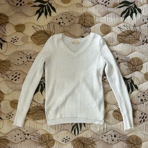 Hollister White V-Neck Sweater